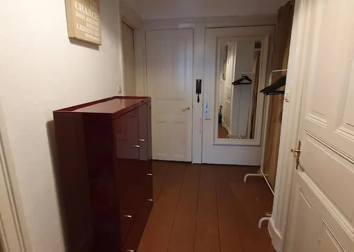 Beautiful Very Quiet In St Pauli Apartment Hamburg